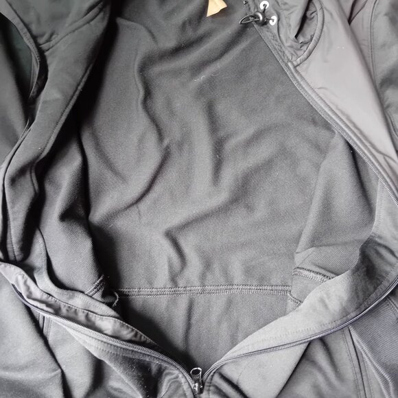 Hudson's Bay Golf Canada Zip-up Light Jacket - Picture 4 of 9